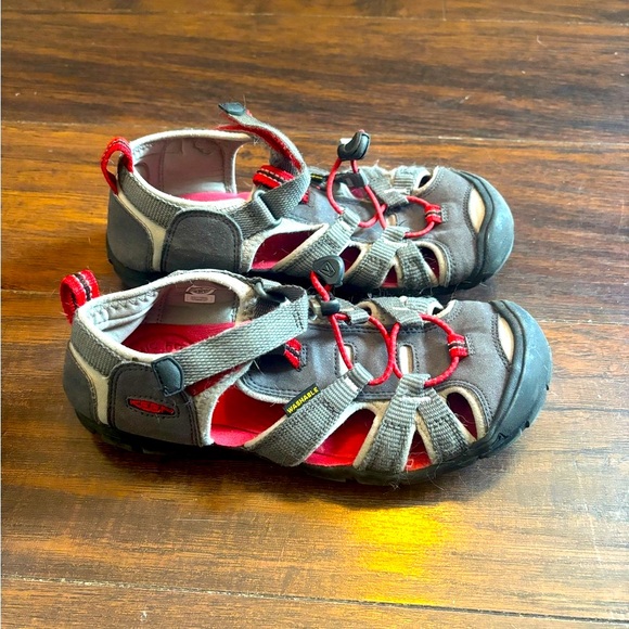 Keen sandals - Picture 2 of 6